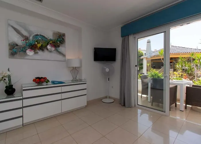 Club Atlantis 141 - * Costa Adeje (Tenerife)