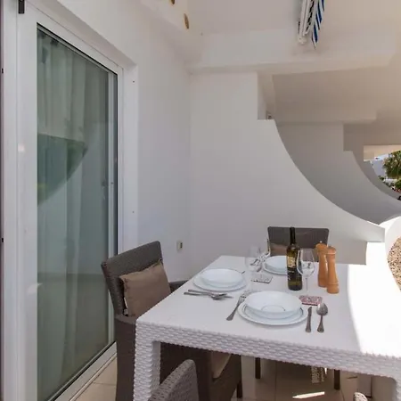 Club Atlantis 141 - Apartment