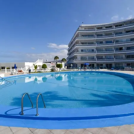 Club Atlantis 141 - *