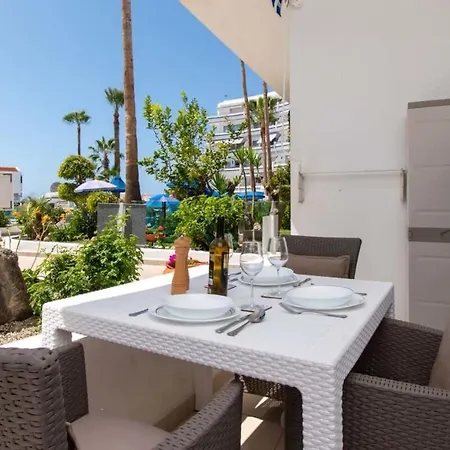 Club Atlantis 141 - *